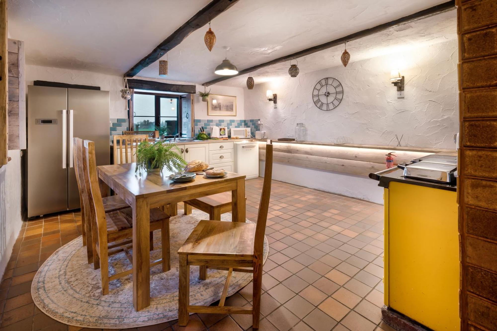 Levens The Gilpin Farmhouse, Lake District Getaway מראה חיצוני תמונה